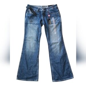 NWT Q-Gene Low-Rise Flared Jeans